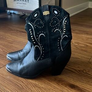 Dingo Ranch Rodeo Southwest Corrido Banda Boots, 8.5 Women’s